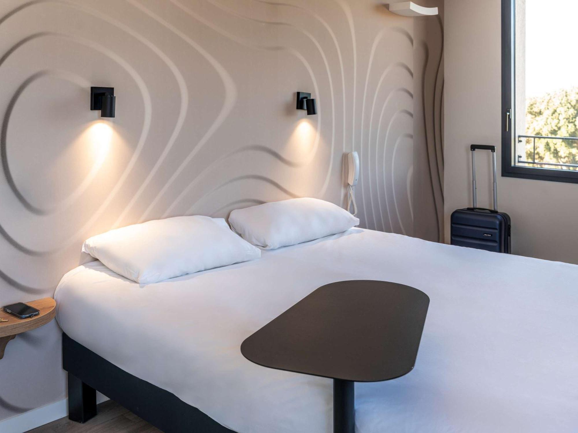 Ibis Styles Cabries Aix-En-Provence Tgv Hotel Kültér fotó