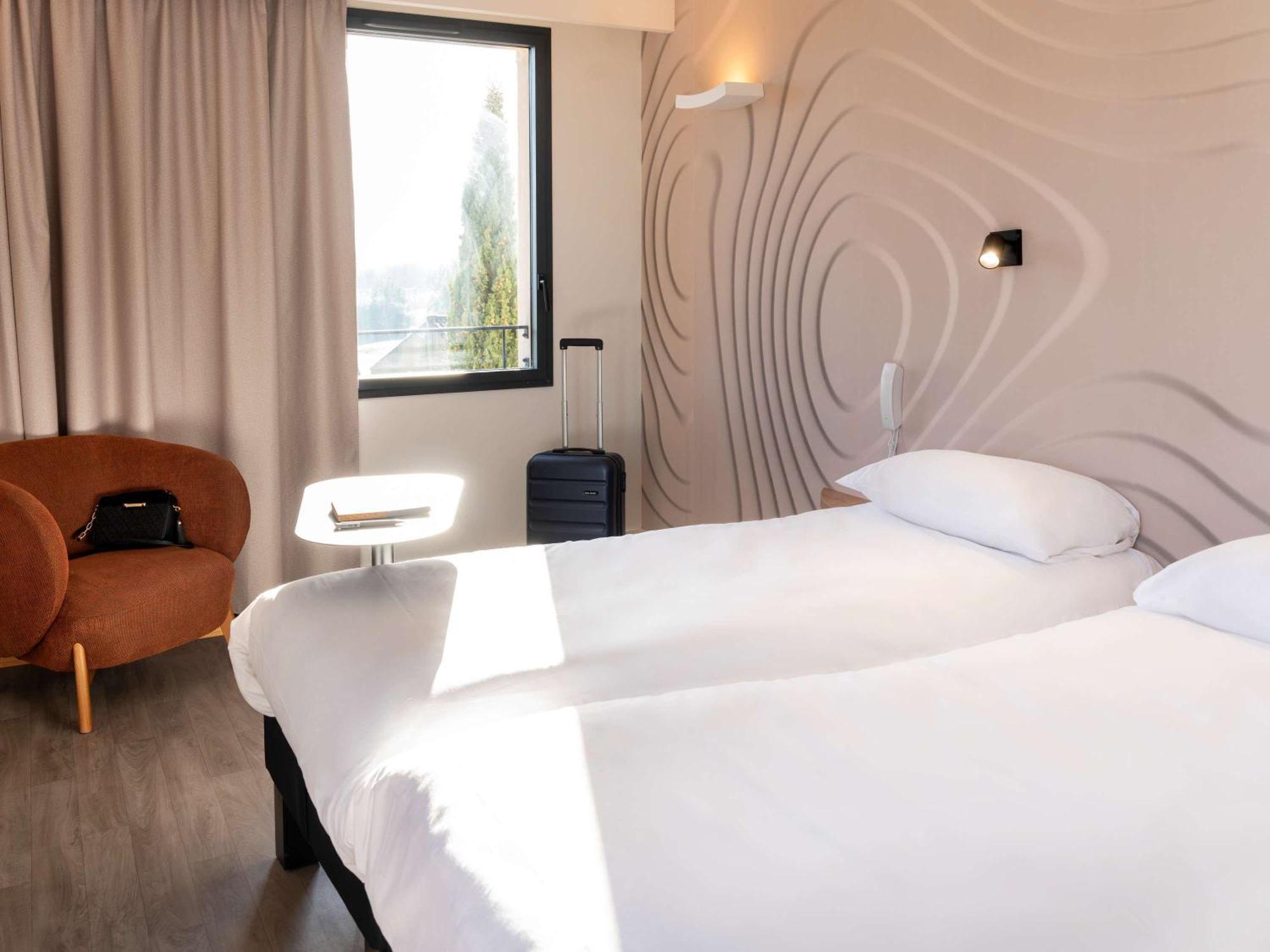 Ibis Styles Cabries Aix-En-Provence Tgv Hotel Kültér fotó